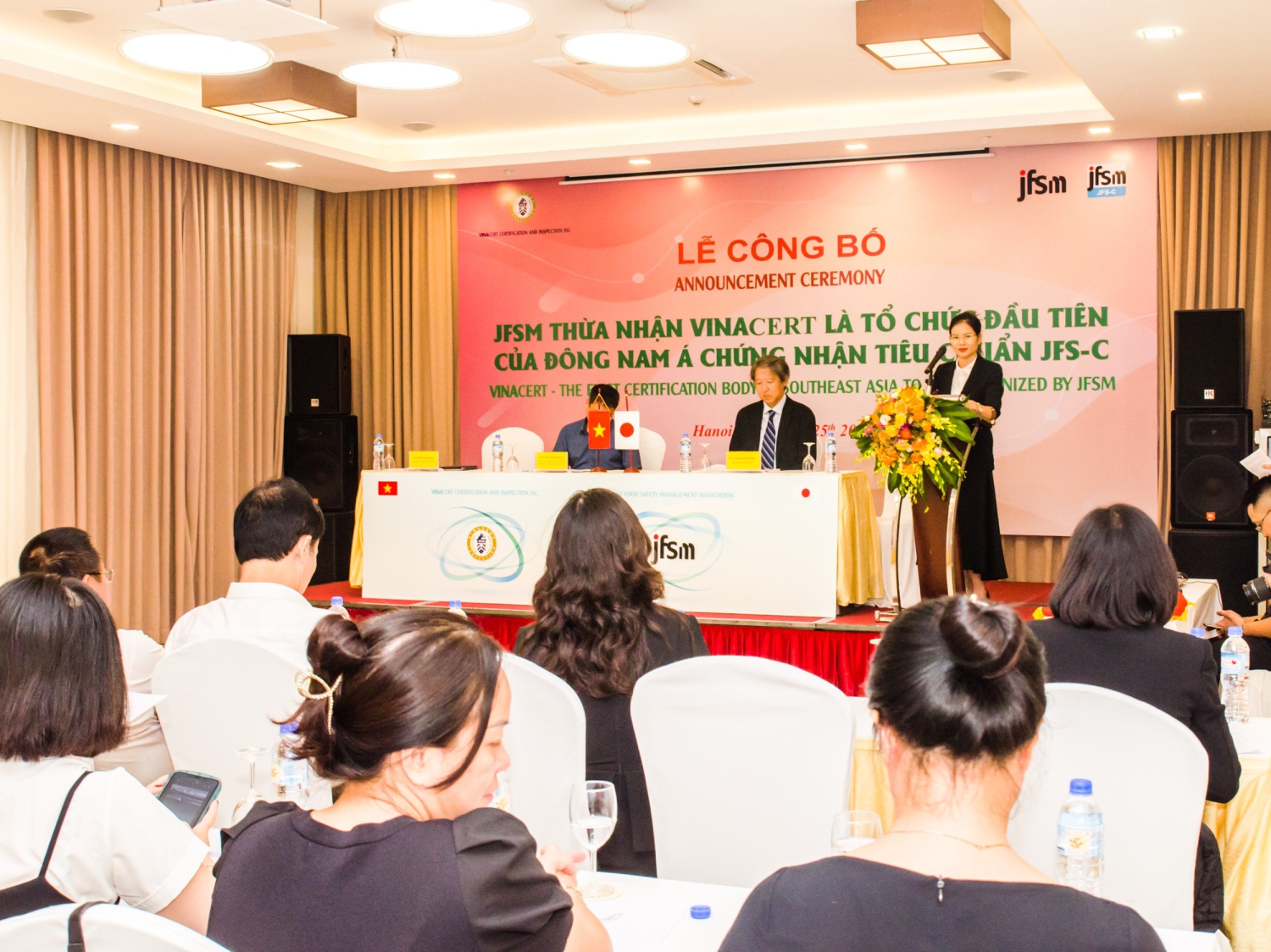 Bà Đặng Thị Hương phát biểu tại buổi lễ.